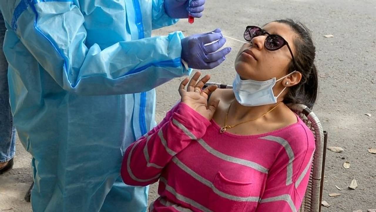 Corona Cases and Lockdown News: নাইট কার্ফু জারি হল মহারাষ্ট্রে, রাত ৮টায় বন্ধ হবে শপিং মল