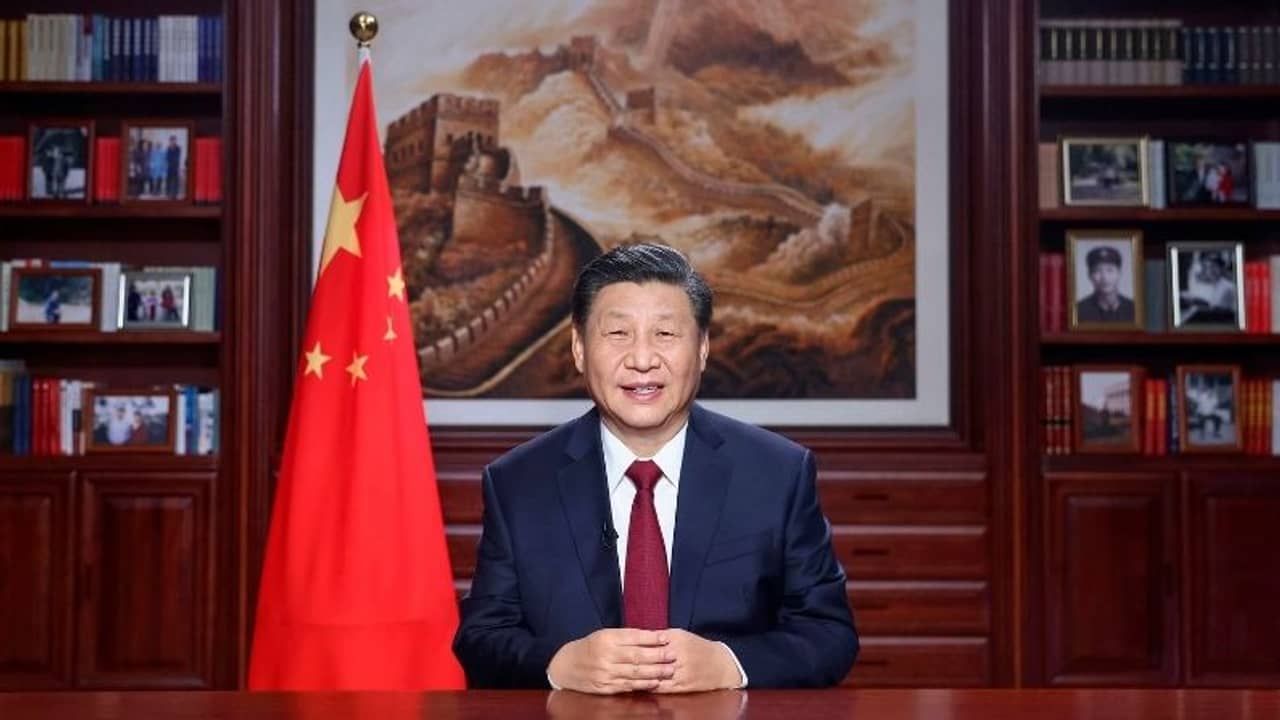 ফন্দিফিকির এঁটে প্রতিবেশীদের ভাতে মারছে চিন