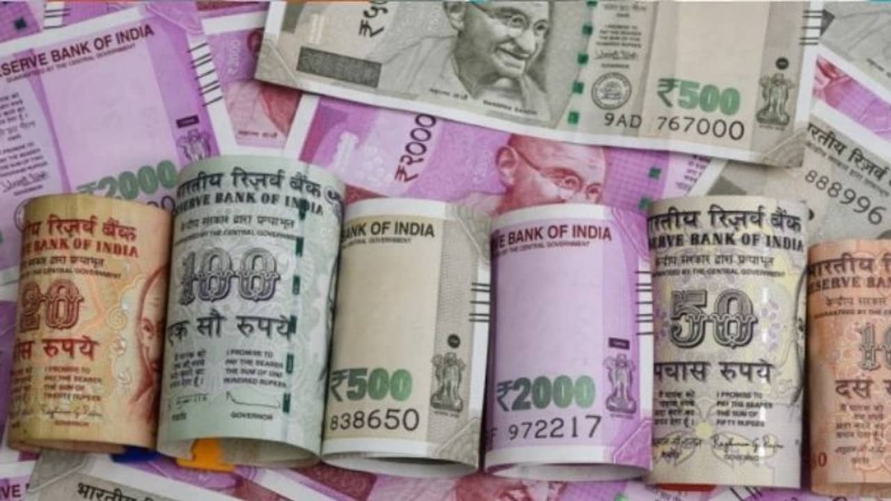 ফিক্সড ডিপোজ়িট করার জন্য সবচেয়ে ভাল কোন ব্যাঙ্ক? জেনে নিন