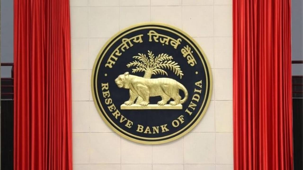 আপনাআপনি আর কাটবে না টাকা, পয়লা এপ্রিল থেকে চালু হচ্ছে ব্যাঙ্কের নতুন নিয়ম