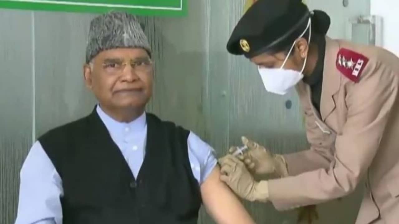 করোনার টিকা নিলেন রাষ্ট্রপতি রামনাথ কোবিন্দ