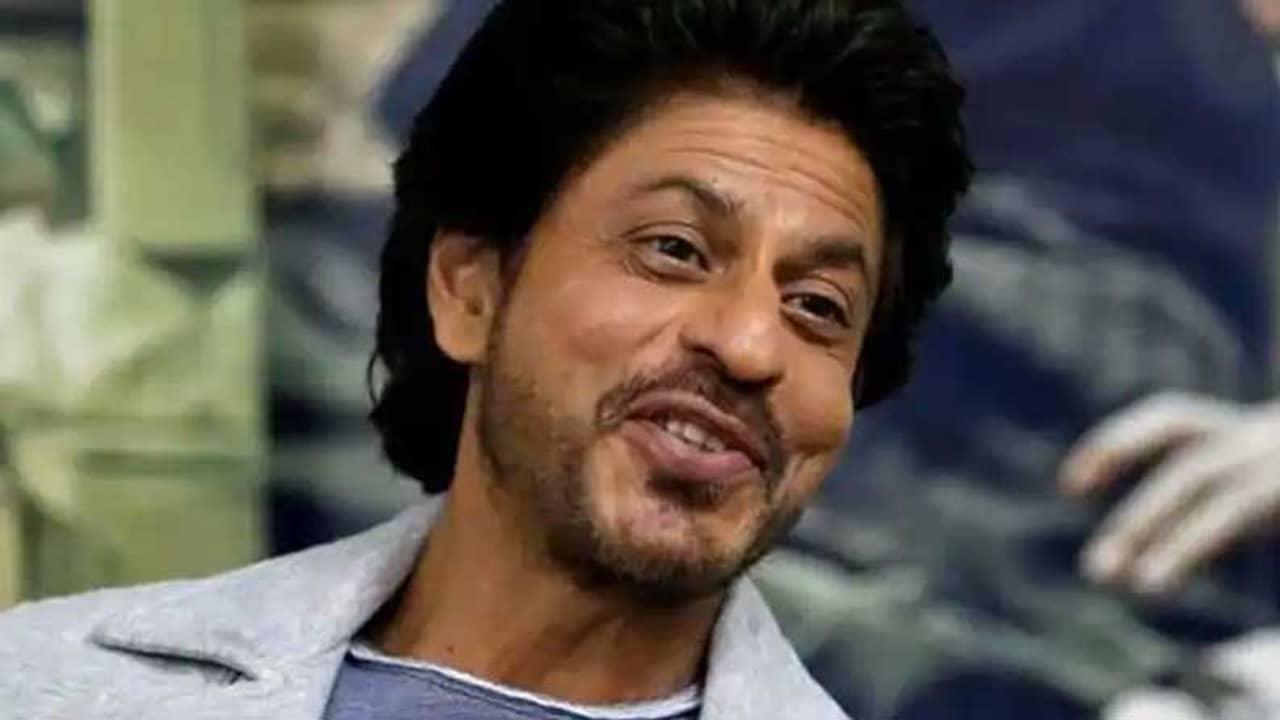 শাহরুখের ছবিতে নায়িকাদের সংলাপ শাহরুখের থেকেও বেশি!