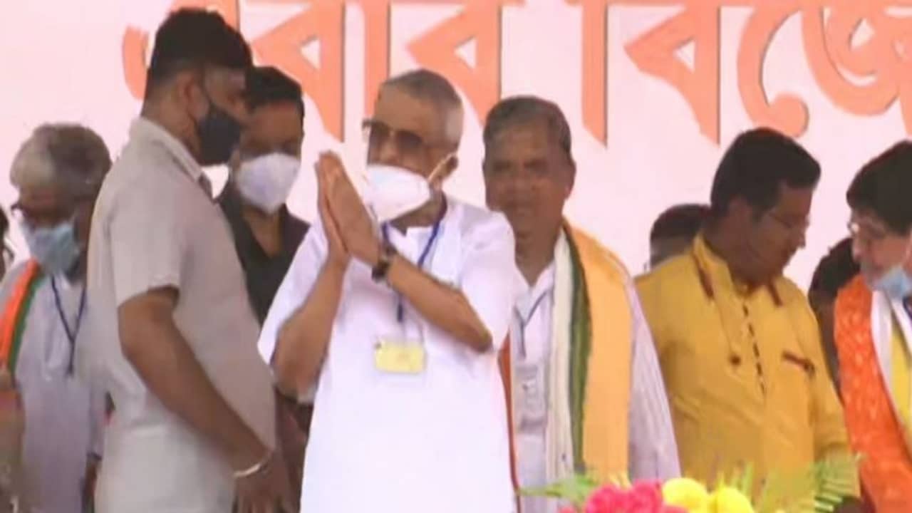 পতাকা না ধরেই পদ্মযোগ শিশিরের, সক্রিয় রাজনীতি থেকে দূরে যাওয়ার ইঙ্গিত?