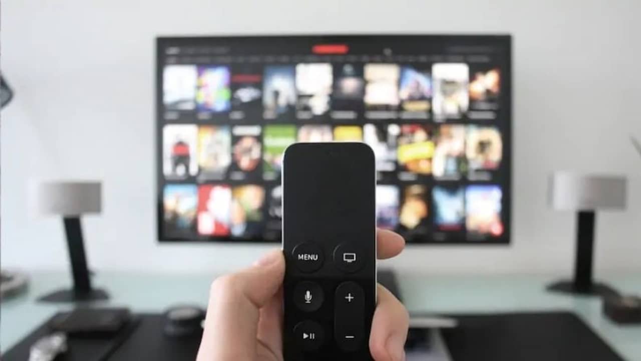 অল্প দিনেই দাম বাড়ছে টেলিভিশনের, কত দিনের মধ্যে কিনলে সাশ্রয় হবে?