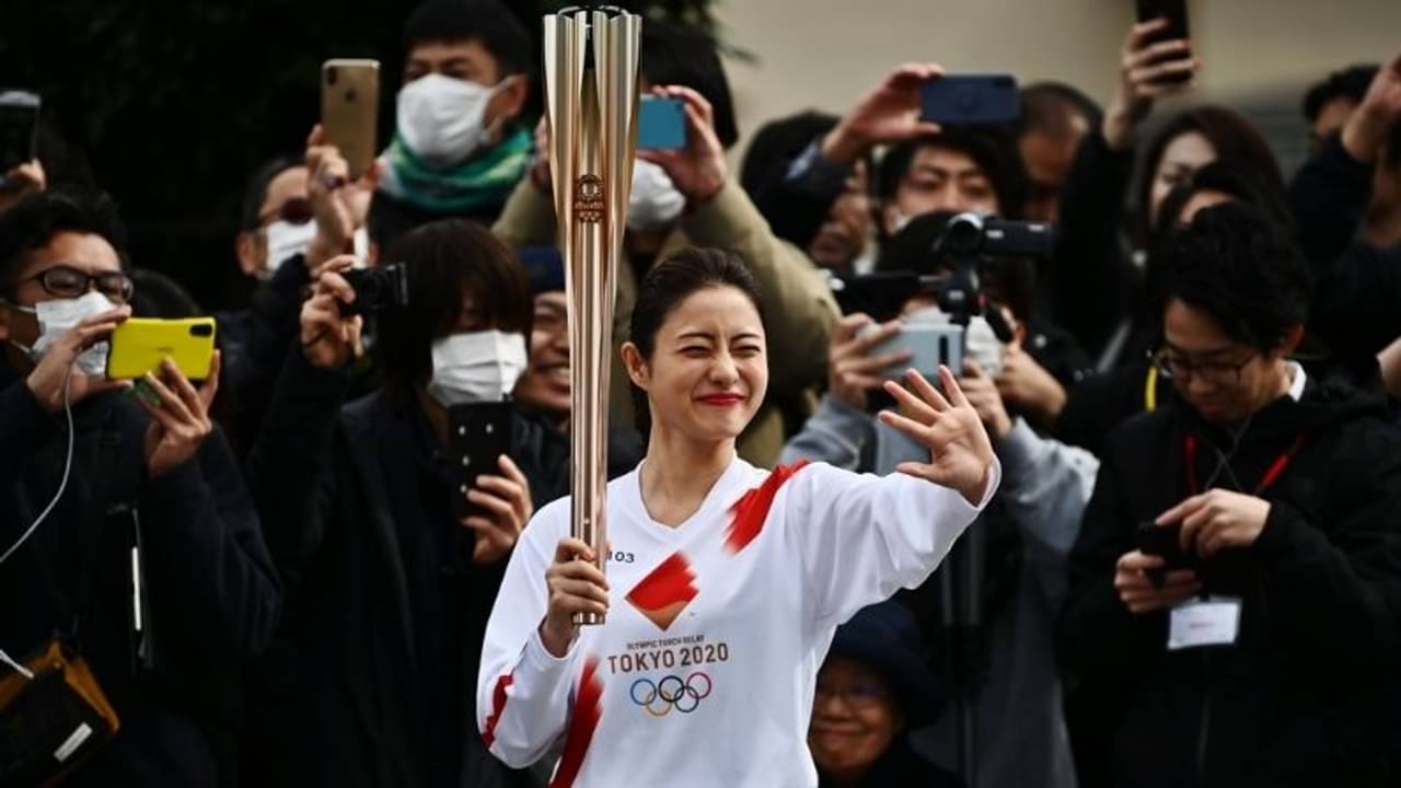 অলিম্পিক মশাল দৌড়ে নেই জনতা