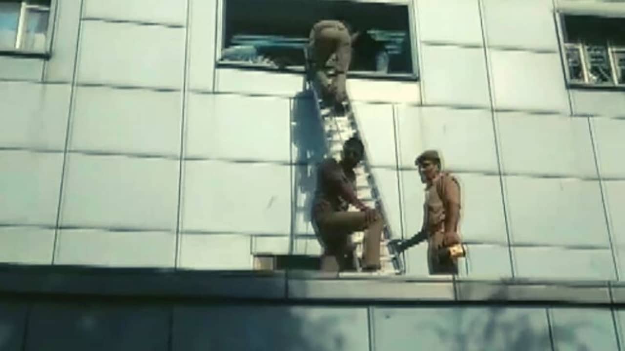 দাউদাউ করে জ্বলছে কার্ডিওলজি বিভাগ, তড়িঘড়ি সরানো হল প্রায় ১৫০ রোগীকে