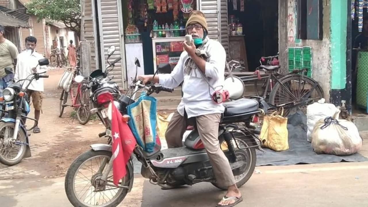 একদিন না একদিন লাল ফিরবে, দলবদলের মরসুমে এক অনন্য চরিত্র ৭০এর দিবাকর