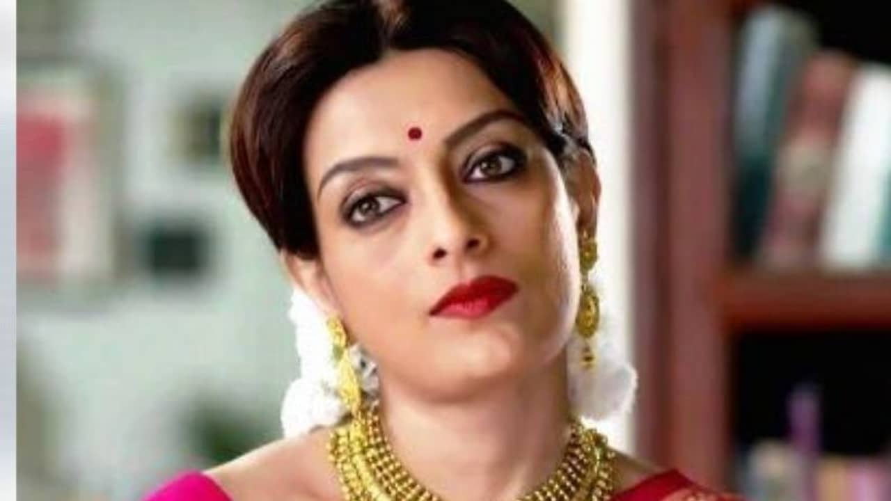 ইংরেজি উচ্চারণ নিয়ে ট্রোল উষসীকে, বাংলা মিডিয়ামে পড়েছি..., পাল্টা জবাব অভিনেত্রীর