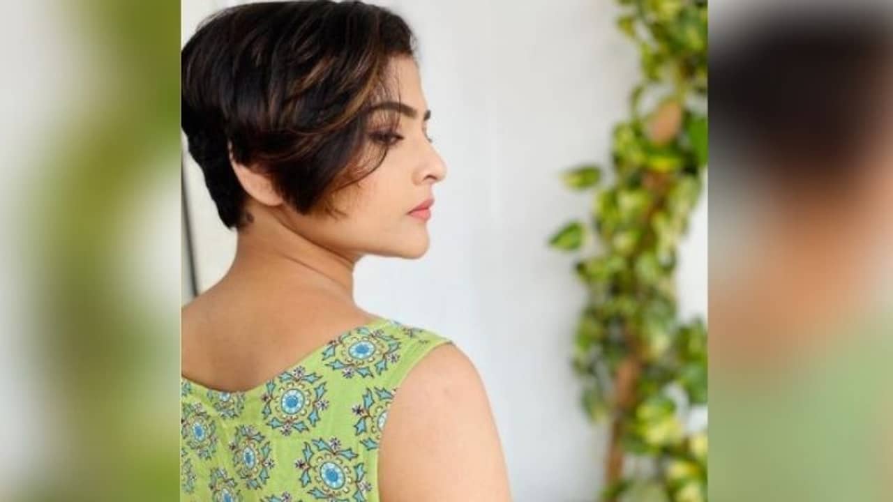 প্রথম কেমো নিয়েই শুটিং শুরু ঐন্দ্রিলার, ‘সাবাস, বলছেন অনুরাগীরা