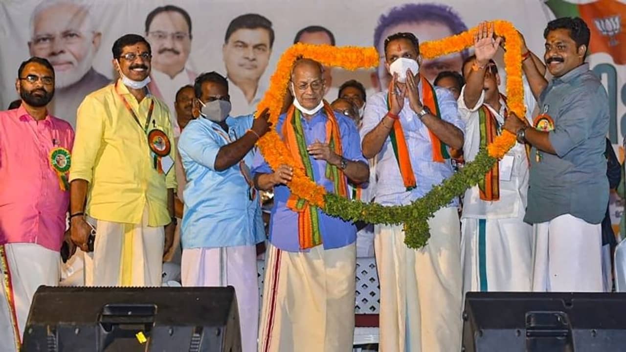 কেরলের চালকাসনে বসতে পারেন মেট্রোম্যান শ্রীধরন