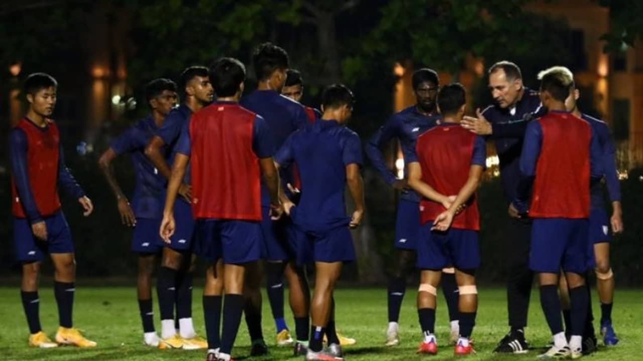 ওমানের বিরুদ্ধে তারুণ্য দিয়েই বাজিমাত করতে চান স্টিমাচ