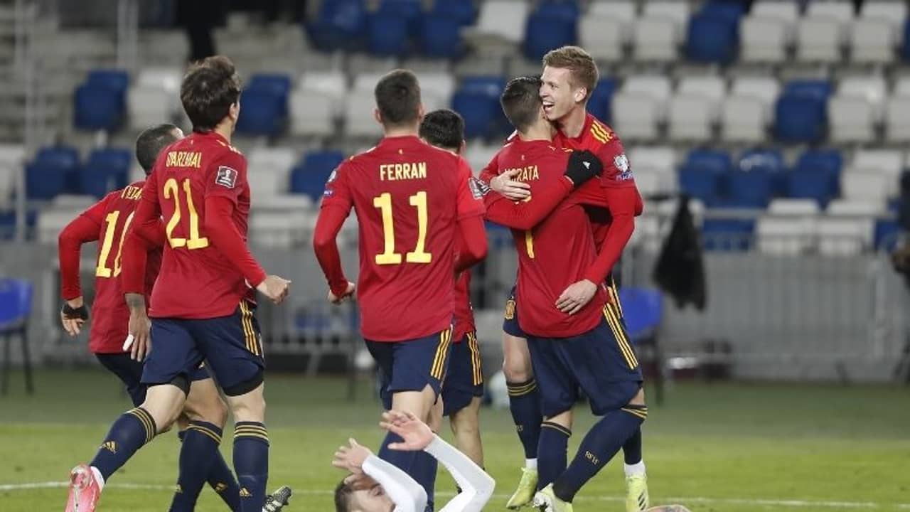 ইনজুরি টাইমের গোলে জয় স্পেনের