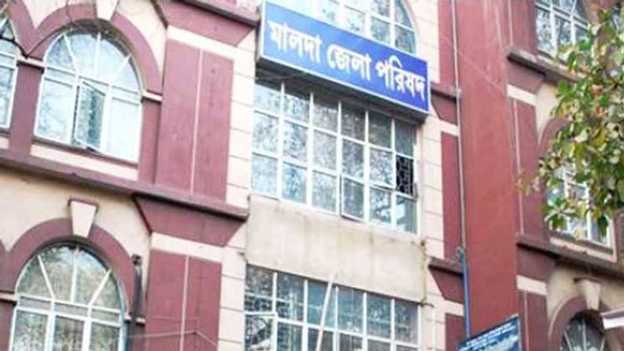 মালদহে ছন্নছাড়া তৃণমূল! জেলা পরিষদও হাতছাড়া হবে না তো?