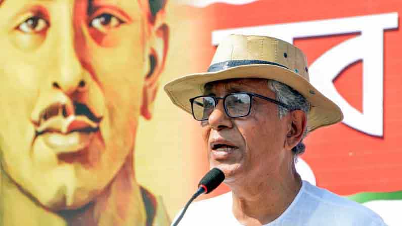 'বিজেপি শাসনে সংবিধানের দম বন্ধ', কড়া আক্রমণ মানিক সরকারের 'বিজেপি শাসনে সংবিধানের দম বন্ধ', কড়া আক্রমণ মানিক সরকারের
