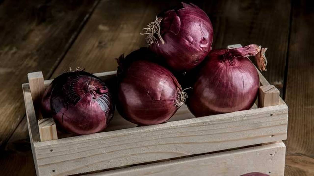 পেঁয়াজ খাওয়ার কী কী উপকারিতা রয়েছে?