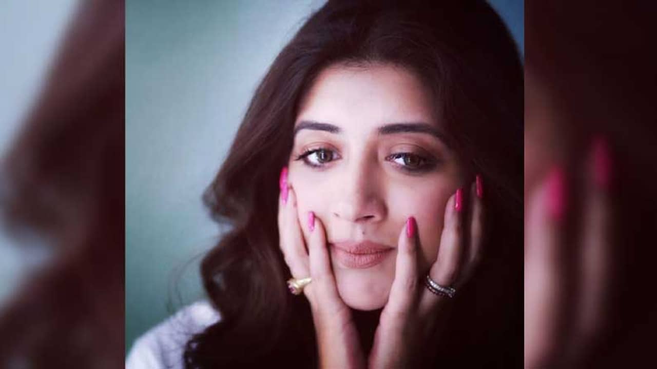 মুম্বইতে ভয়ঙ্কর করোনা পরিস্থিতির কথা শেয়ার করলেন শ্রীনন্দা