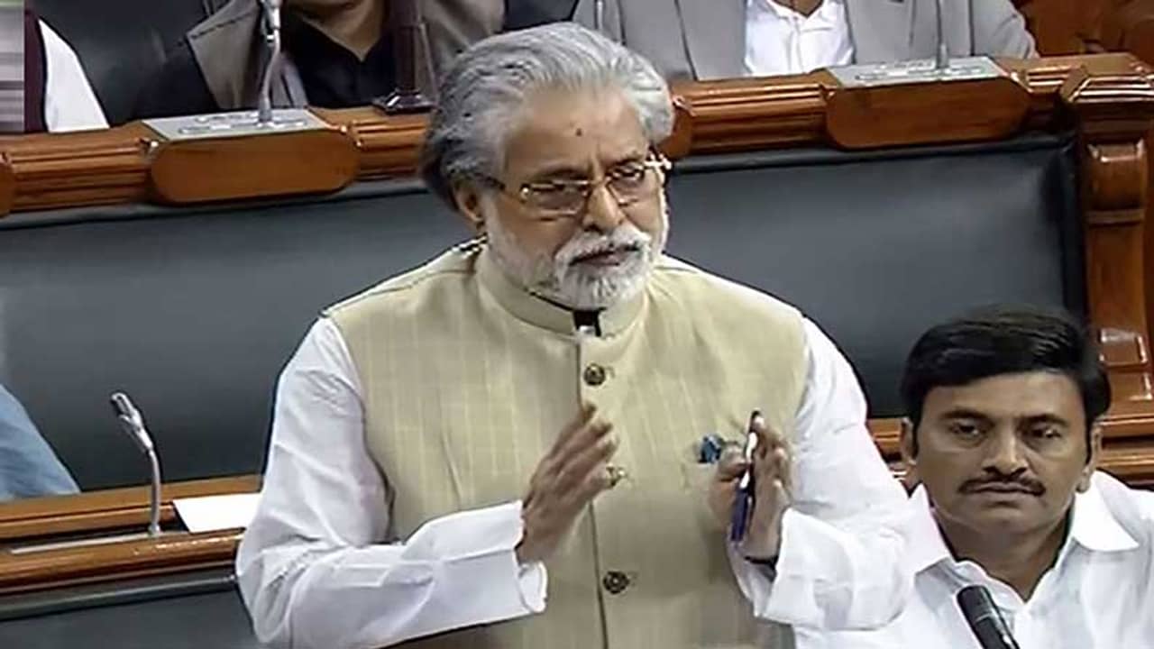 ভোটের প্রচারে থাকতে হবে, সংসদে হাজির থাকা কঠিন, অধিবেশন স্থগিত রাখার আর্জি তৃণমূলের