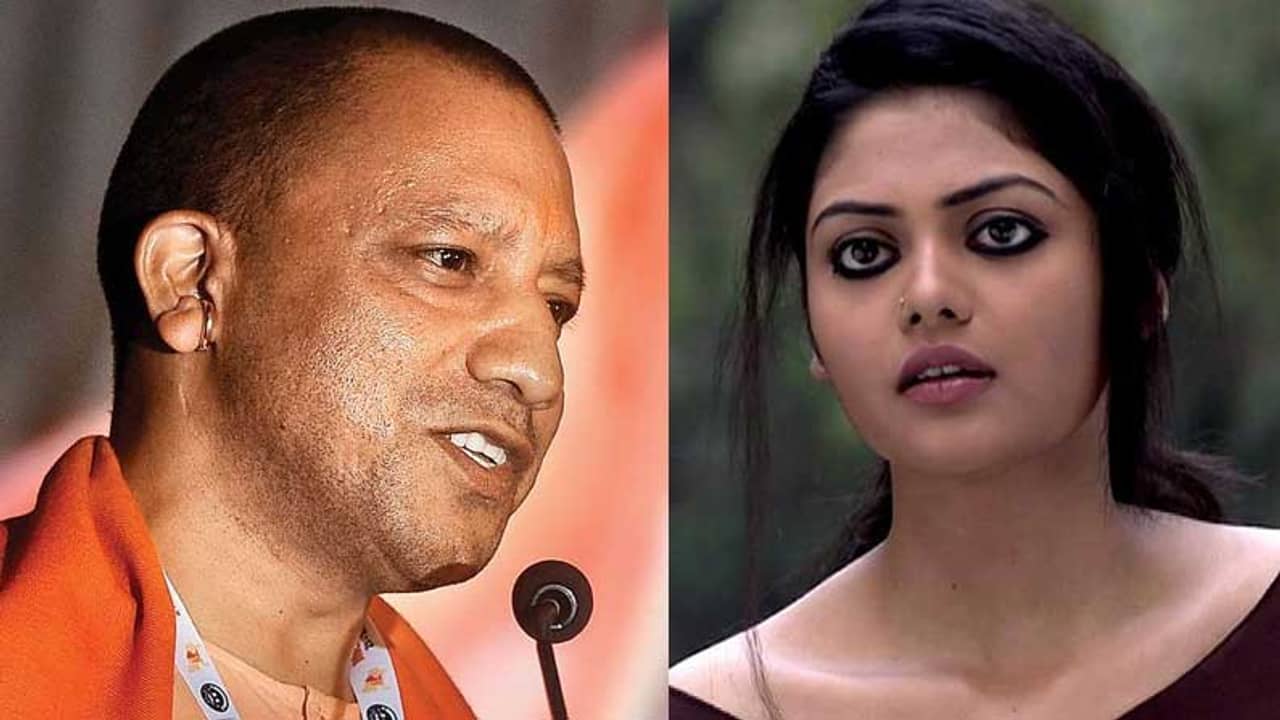 ‘কাচের ঘরে থেকে অন্যের ঘরে পাথর না ছোড়াই ভাল’, যোগীকে তোপ সায়নীর