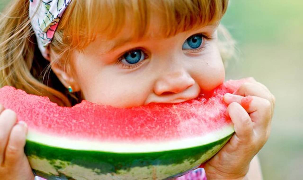 শিশুদের শরীর ঠান্ডা রাখতে ডায়েটে থাকুক এই ৫ সুপার-ফুড!