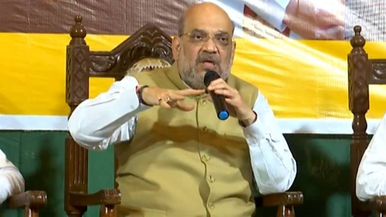 দিদি আমি বহিরাগত নই, খাঁটি বাঙালির মতো বাংলাকে বোঝার চেষ্টা করছি, দমদমে বললেন শাহ