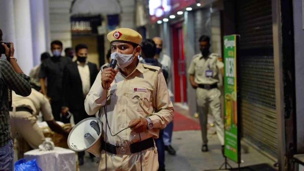 Corona Cases and Lockdown News: বঙ্গে দৈনিক আক্রান্তের সংখ্যা আড়াই হাজার ছুঁইছুঁই, কলকাতার সংক্রমণ সর্বাধিক