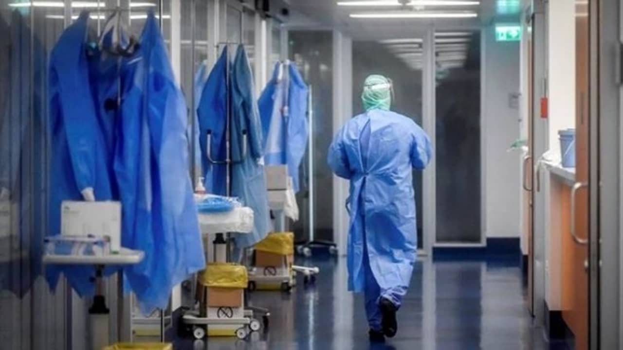 একটাও বেসরকারি হাসপাতালে ভেন্টিলেটর বেড নেই, করোনা আবহে শয্যা সঙ্কটে পুণে