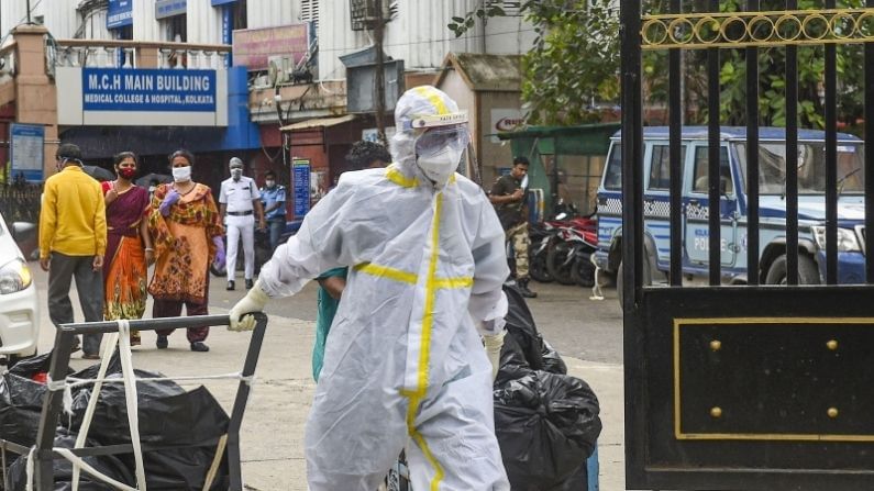 বঙ্গে করোনার রেকর্ড, প্রথমবার ১০ হাজার পেরল দৈনিক আক্রান্তের সংখ্যা, মৃত ৫৮