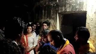 সভা চলাকালীন আচমকাই ঢুকে পড়ে ১০-১২ জন, আসানসোলে ঐশী ঘোষকে ‘খুনের চেষ্টা’!