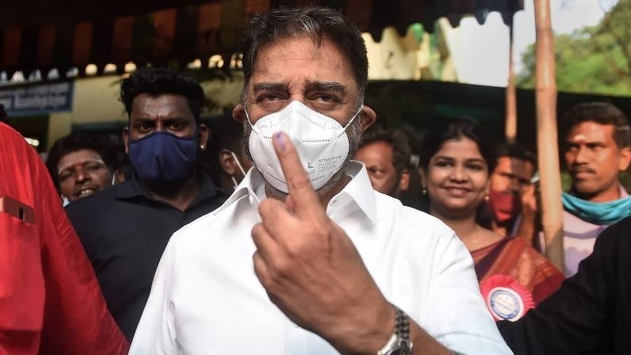 দেদার উড়ছে টাকা, বিজেপির সুরেই এ বার অভিযোগ কমল হাসানেরও