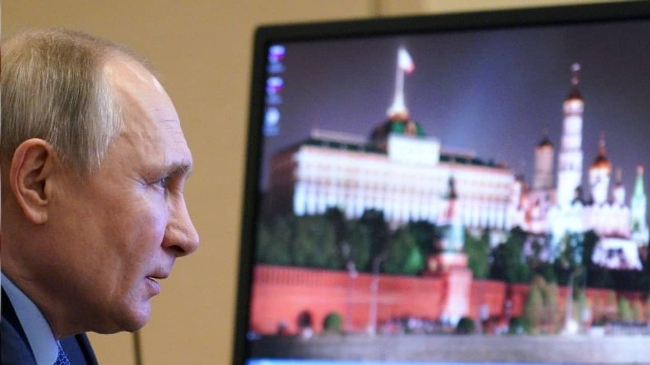 ২০৩৬ সাল পর্যন্ত প্রেসিডেন্ট থাকতে পারেন পুতিন