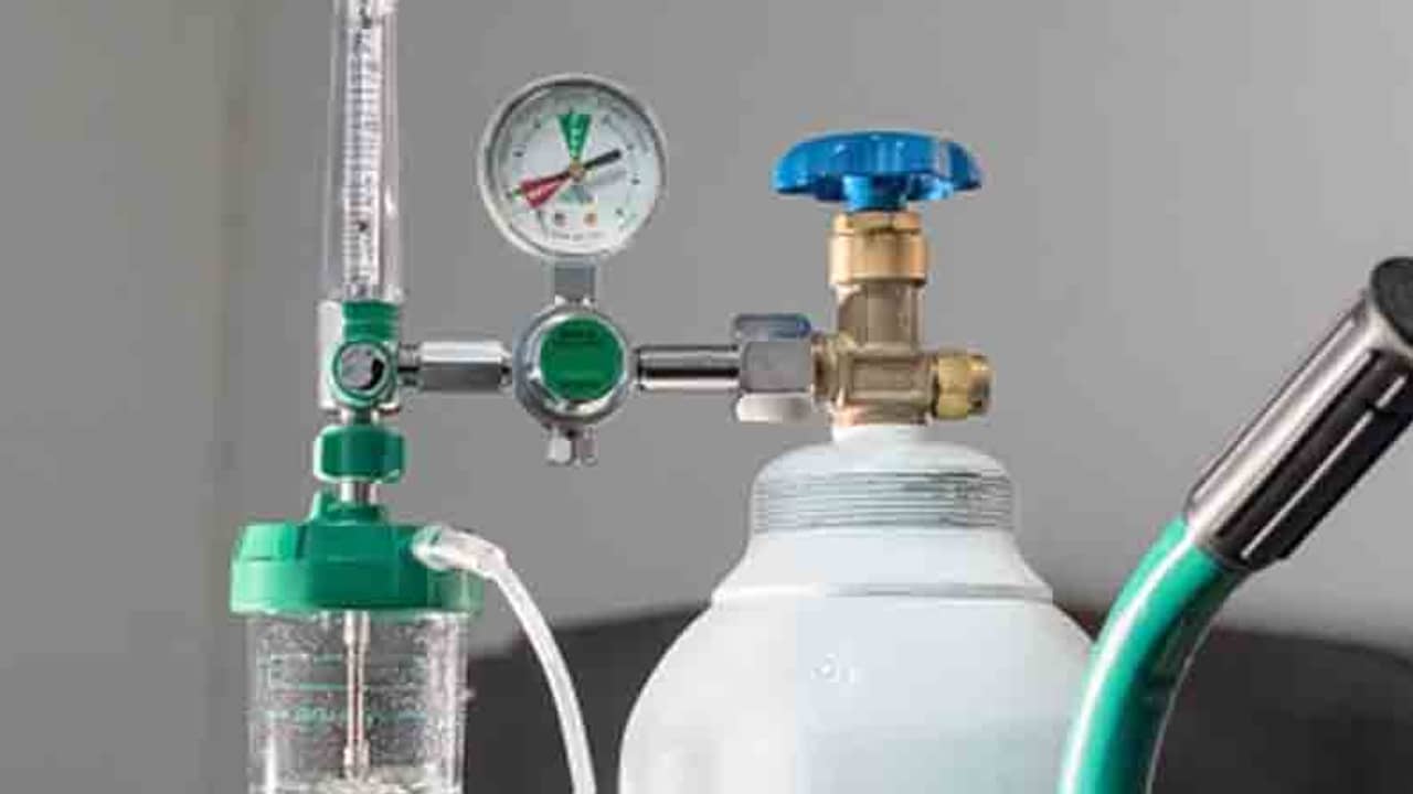 ফের অক্সিজেনের অভাবে মৃত্যু রাজ্যে, ৬ ঘণ্টা ধরে পড়ে রইল দেহ