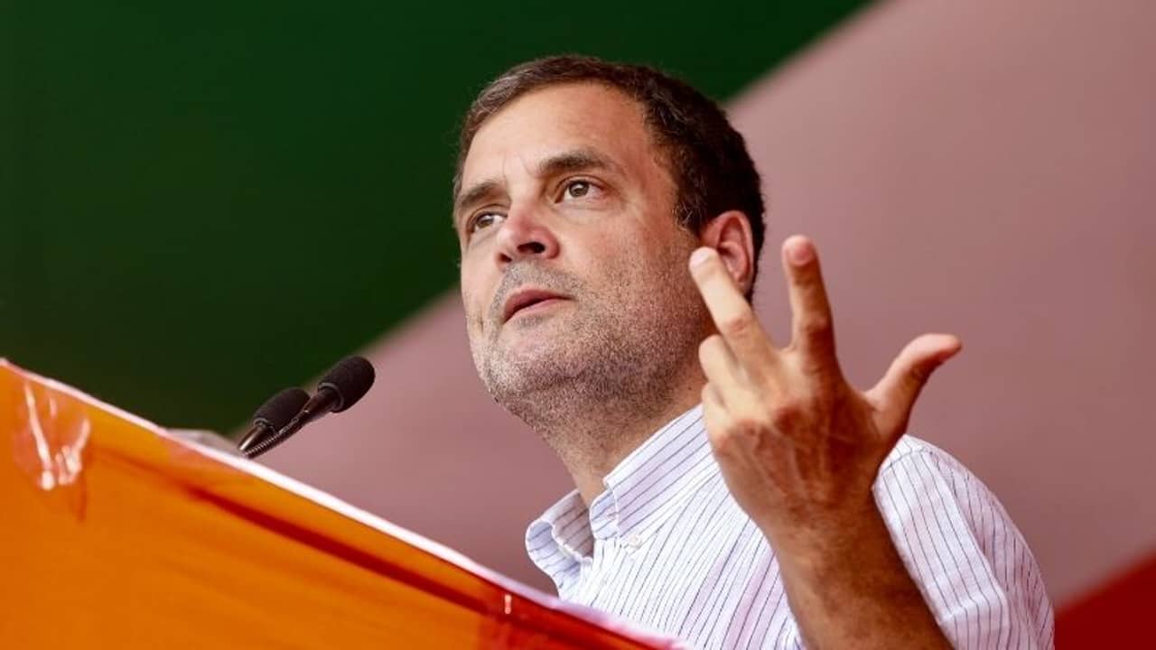 তুঘলকি লকডাউন, প্রভুর গুণগান, কেন্দ্রের কোভিড রাজনীতিকে কটাক্ষ রাহুলের