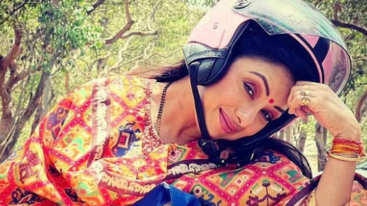 প্রিয়জনদের রিপোর্ট নিয়ে চিন্তায় করোনা আক্রান্ত রূপালী