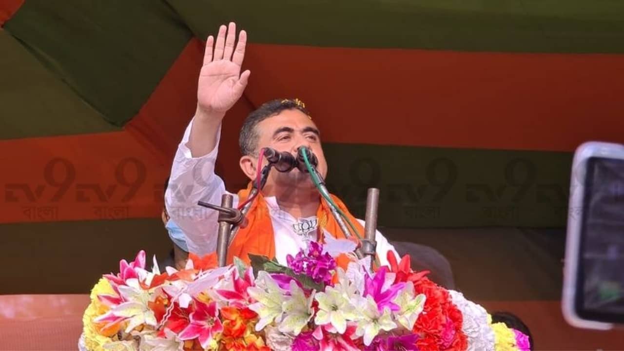 মুখ্যমন্ত্রী চান চারটে রাজধানী, দলের নেতারা চান চারটে পাকিস্তান: শুভেন্দু