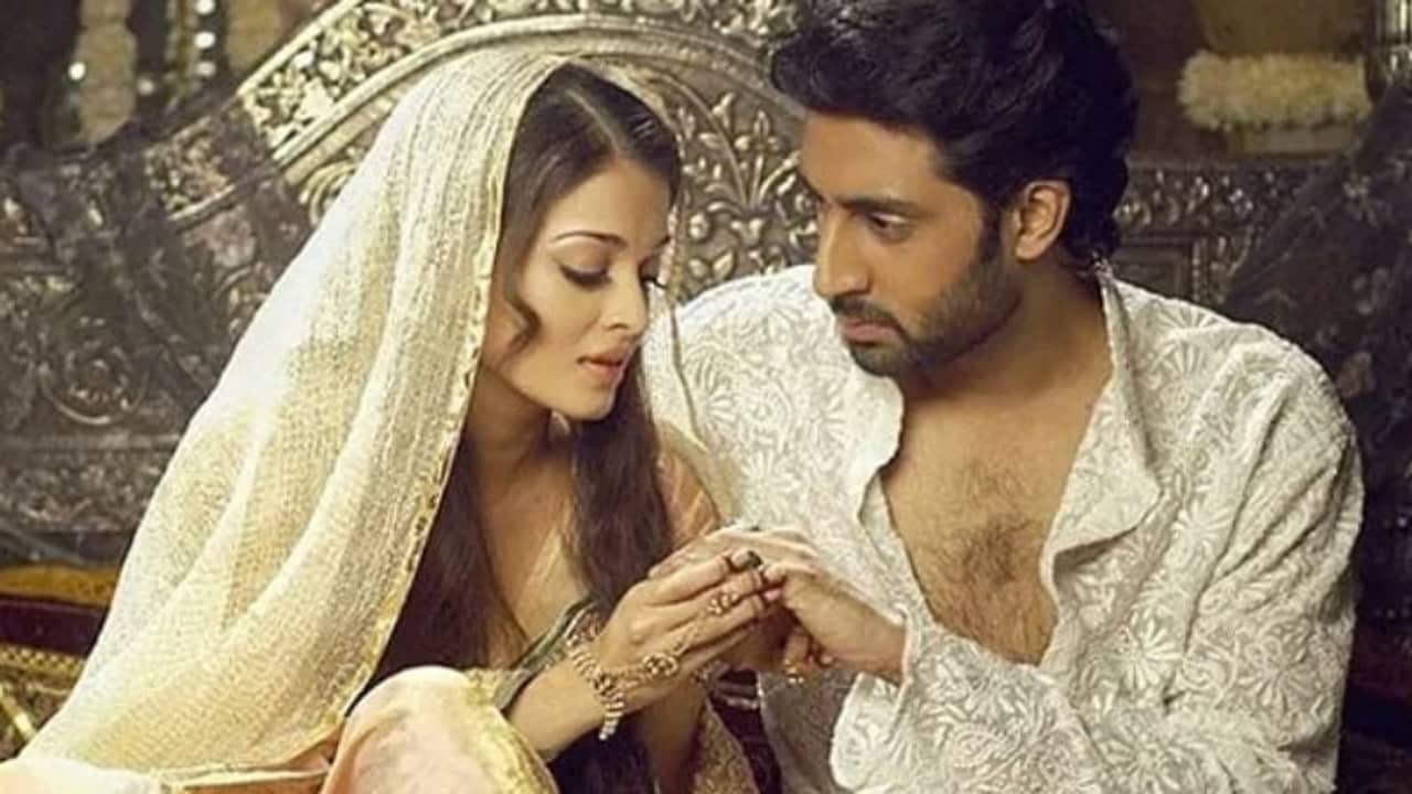 ঐশ্বর্যার সঙ্গে প্রেমের শুরু কীভাবে? মুখ খুললেন অভিষেক বচ্চন