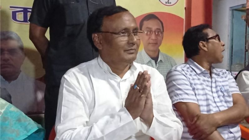 'তৃণমূল ক্ষমতায় এলে চারটে পাকিস্তান বানাবে', বিজেপি প্রার্থীর মন্তব্যে বিতর্ক