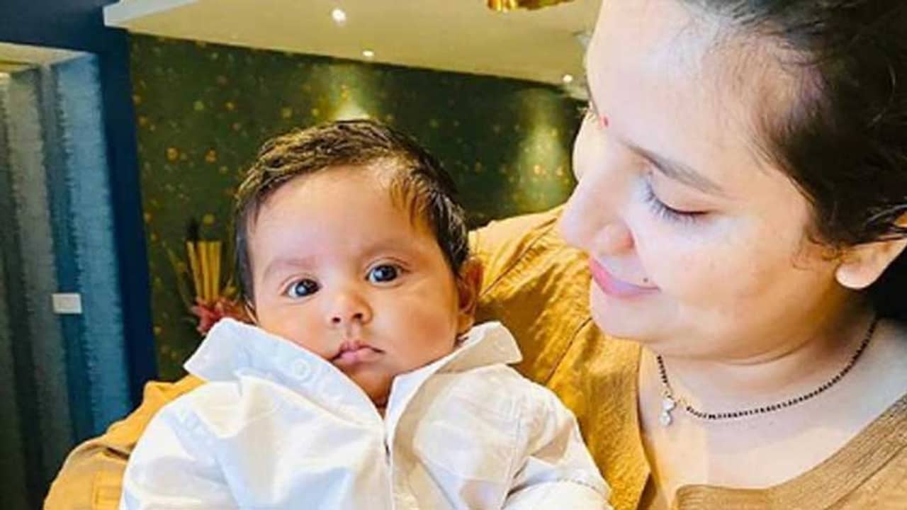 ইউভানের জন্য মন খারাপ করোনা আক্রান্ত শুভশ্রীর