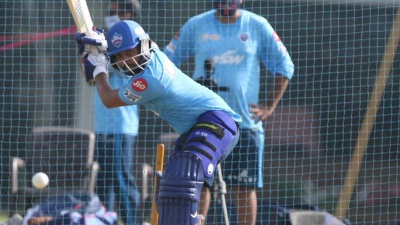 IPL 2021: রান না পেলে নেটে নামেন না পৃথ্বী,ফাঁস পন্টিংয়ের