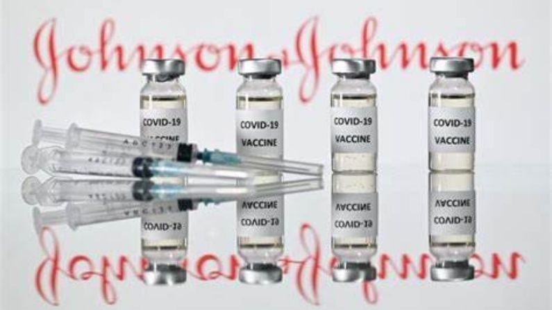US Resumes Johnson & Johnson's COVID Vaccination Program