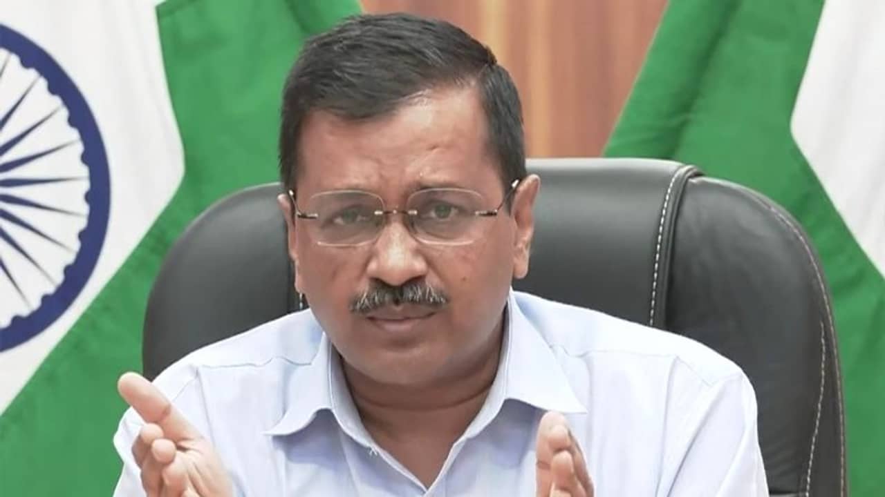 একদিনেই আক্রান্ত ১৩,৫০০! দিল্লির ভয়াবহ পরিস্থিতিতে পরীক্ষা বাতিলের আর্জি কেজরীবালের