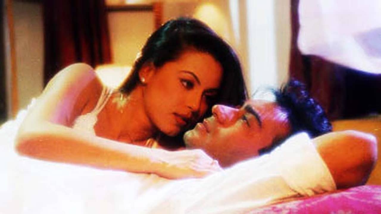 তিনিই সিঙ্ঘম, ক্ষতবিক্ষত পরদেস গার্লের স্মৃতিতে অজয়ের মহিমা!