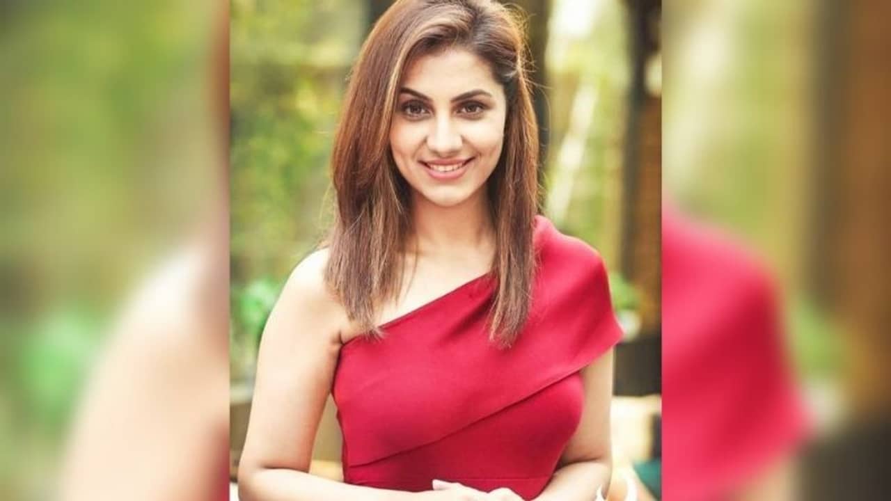 প্লাজমা দানের অঙ্গীকার রুক্মিণীর, গর্বিত দেব