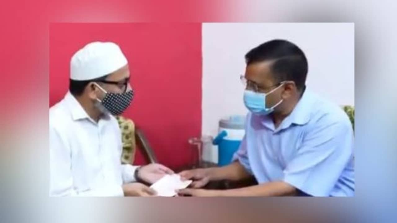 করোনা যুদ্ধে দিল্লির চিকিৎসকের মৃত্যু, ১ কোটির অর্থ সাহায্য মুখ্যমন্ত্রী কেজরীবালের