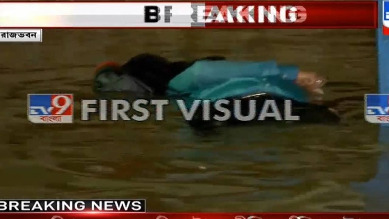 রাজভবনের সামনে বিদ্যুৎপৃষ্ট হয়ে মৃত্যু যুবকের, বিভাগীয় তদন্তের নির্দেশ ফিরহাদের