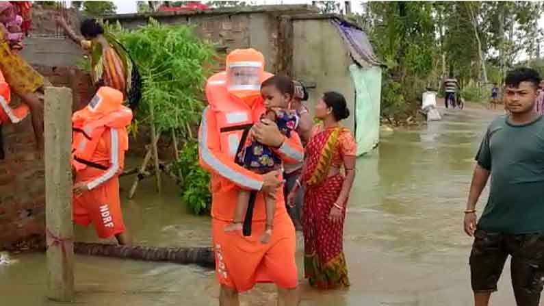 সন্ধ্যায় চন্দ্রগ্রহণ, রাত ৯টায় ফের কোটাল! পরিস্থিতি আরও খারাপ হওয়ার আশঙ্কা দিঘা-সাগরে