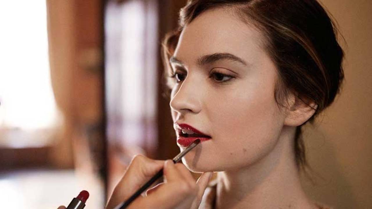 মেকআপ করার পজিটিভ দিক কী কী?