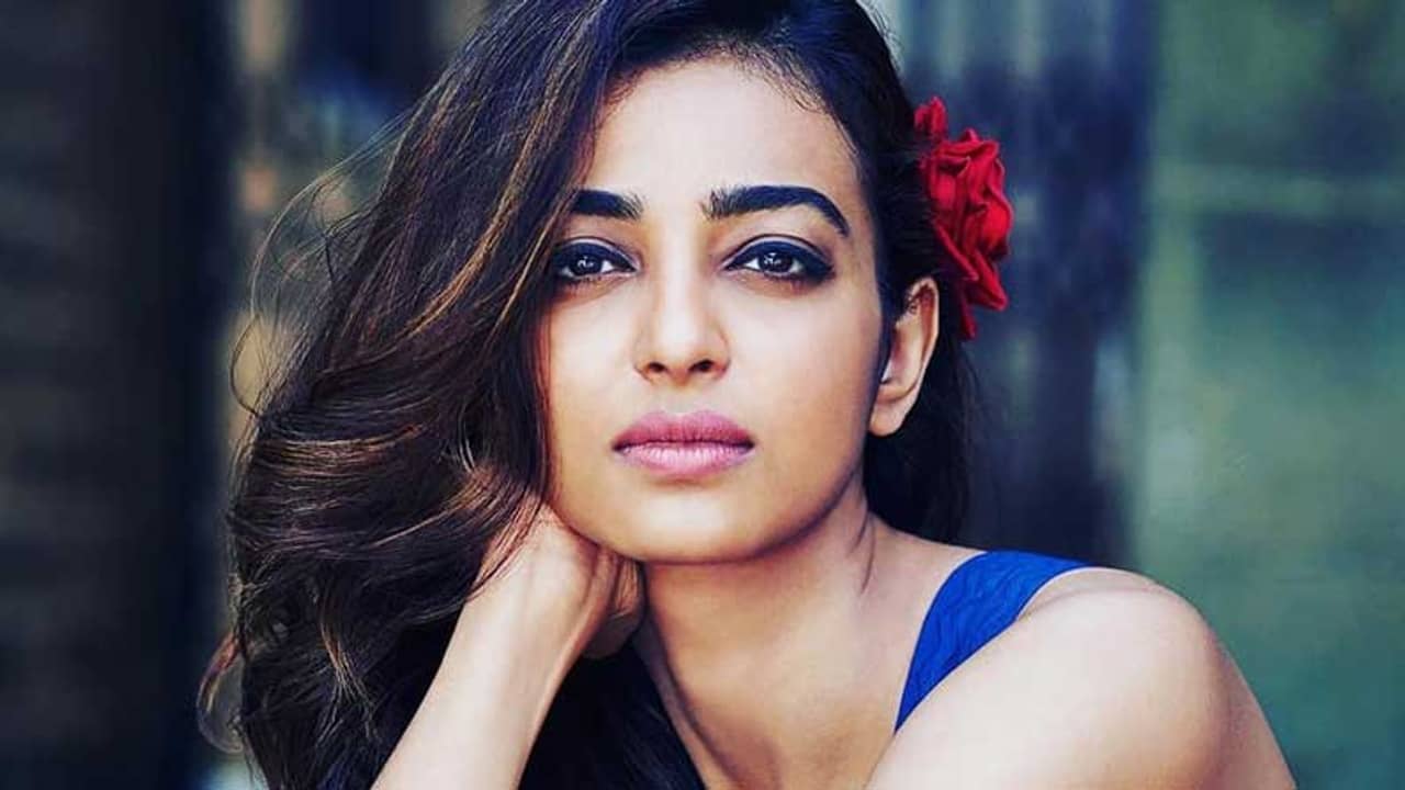 লকডাউনে একটি বিশেষ কাজ এগিয়ে রাখছেন রাধিকা আপ্টে?