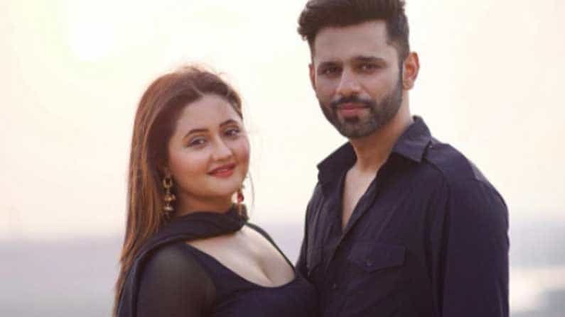 একসঙ্গে রাহুল বৈদ্য-রেশমি দেশাই, নতুন সম্পর্কের ইঙ্গিত? একসঙ্গে রাহুল বৈদ্য-রেশমি দেশাই, নতুন সম্পর্কের ইঙ্গিত?