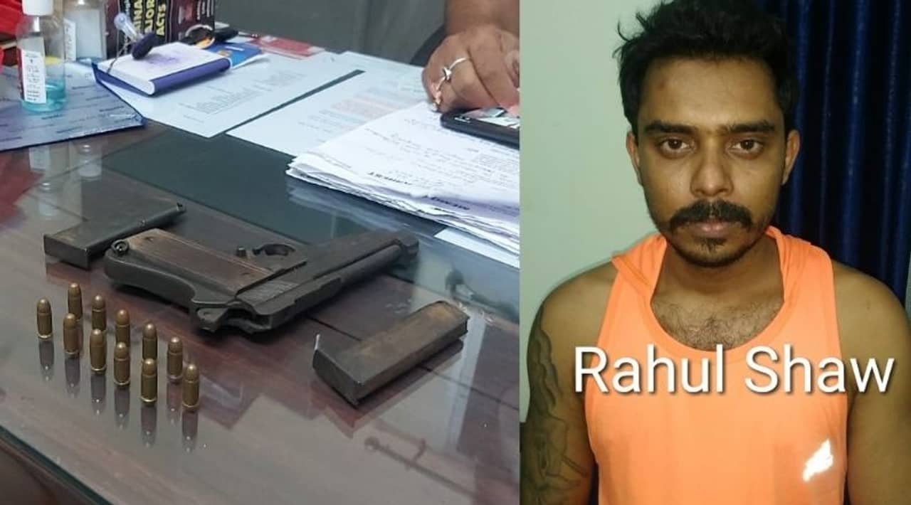 ভোটের ফল প্রকাশের আগের রাত, শিলিগুড়িতে বন্দুক ও গুলি-সহ ধৃত কলকাতার যুবক