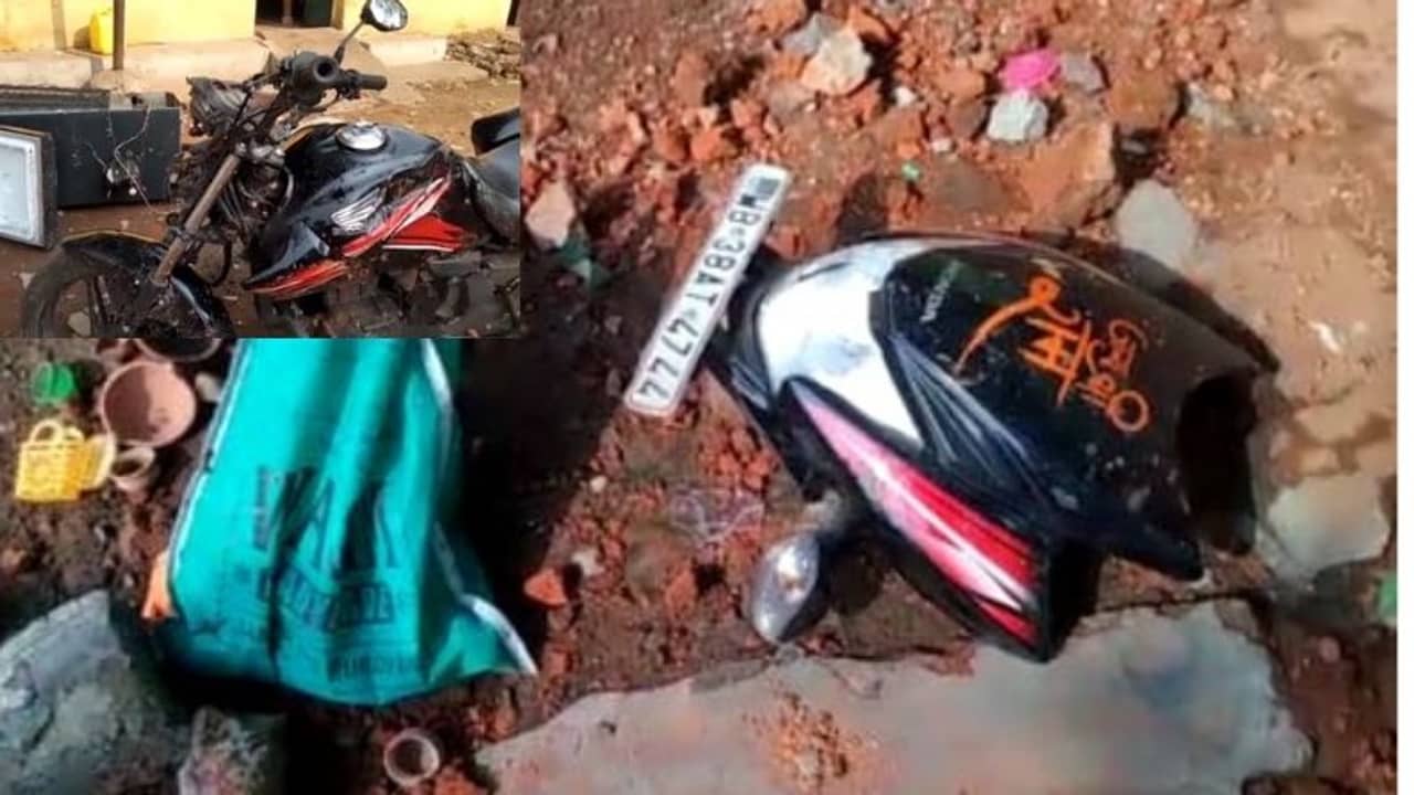 বাইকে লেখা জয় শ্রীরাম, গলায় গেরুয়া গামছা, বেধড়ক মার যুবককে